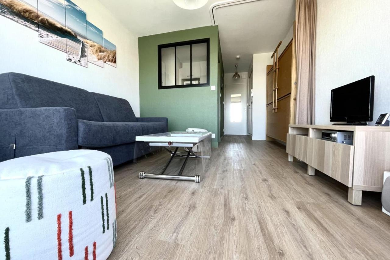 Pretty And Bright Studio With View On The Harbor Les Sables-dʼOlonne Kültér fotó